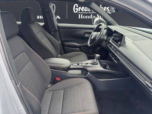 Certified 2025 Honda HR-V Sport image 13
