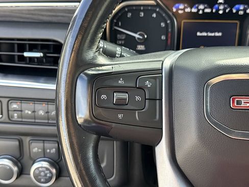 Used 2021 GMC Yukon SLT image 30