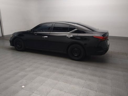 Used 2022 Nissan Altima 2.5 S FWD image 3