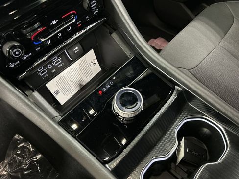 New 2026 Jeep Grand Cherokee L 4WD image 16