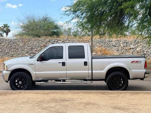 Used 2007 Ford F250 XLT AWD/4WD image 2