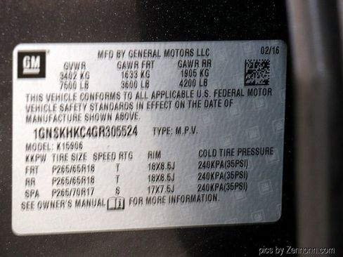 Used 2016 Chevrolet Suburban LT image 34