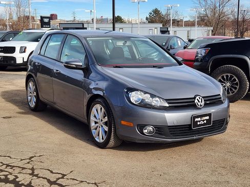 Used 2013 Volkswagen Golf TDI image 3