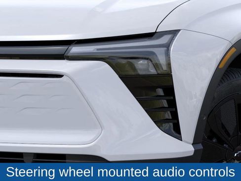 New 2026 Chevrolet Blazer EV LT image 10