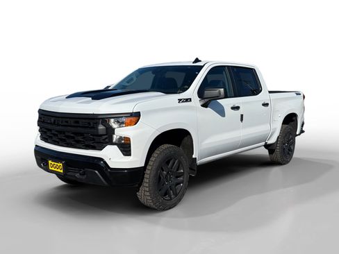 New 2026 Chevrolet Silverado 1500 Custom Trail Boss w/ Dark Appearance Package image 1