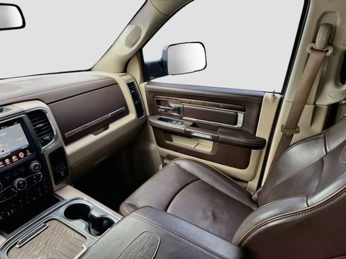 Used 2017 RAM 1500 Laramie Longhorn AWD/4WD image 25
