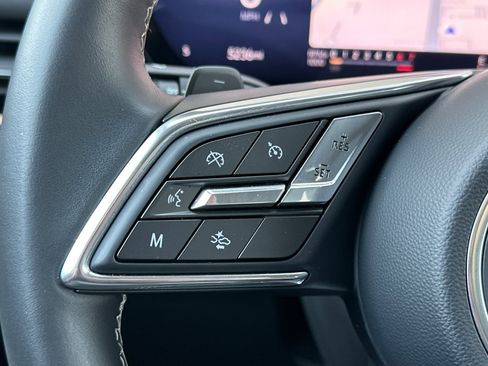 Used 2025 Buick Envision Sport Touring image 32