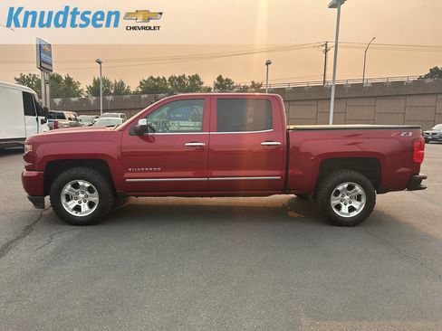 Used 2018 Chevrolet Silverado 1500 LTZ Z71 AWD/4WD image 4
