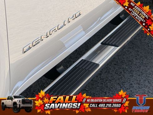 Used 2024 GMC Sierra 3500 Denali w/ Denali Reserve Package AWD/4WD image 7