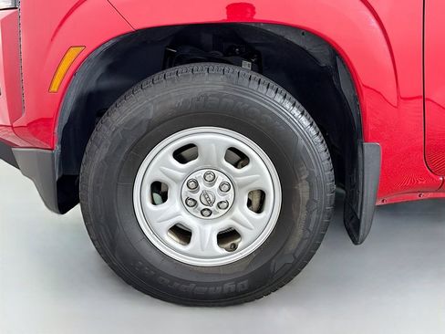 Used 2023 Nissan Frontier S w/ Technology Package image 26