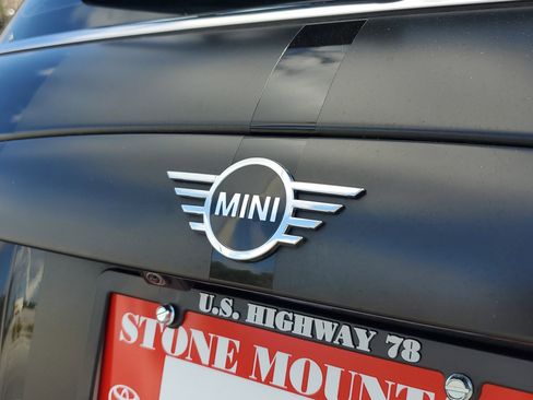 Used 2020 MINI Cooper S image 8