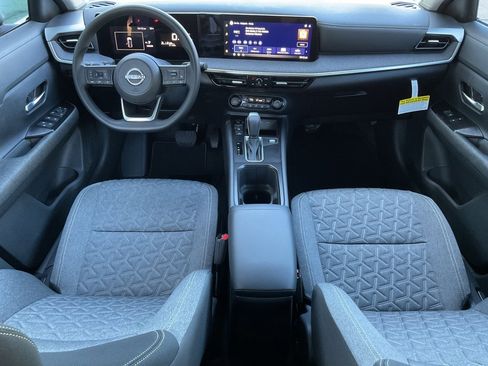 New 2026 Nissan Kicks SV w/ SV Premium Package image 19