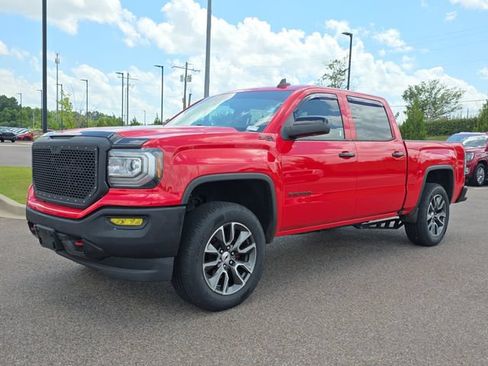Used 2017 GMC Sierra 1500 SLT w/ SLT Premium Package AWD/4WD image 7