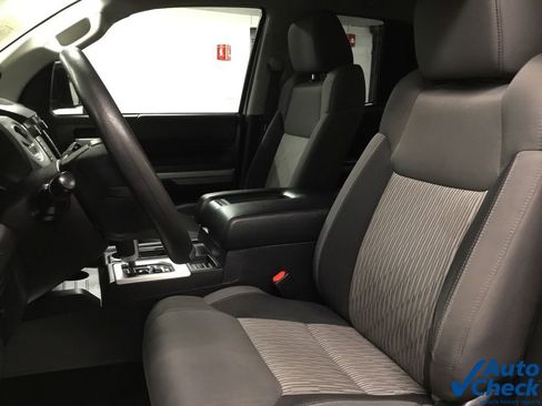 Used 2017 Toyota Tundra SR5 image 29