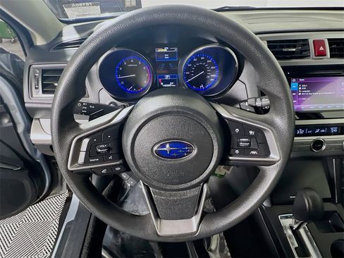 Used 2019 Subaru Outback 2.5i image 11