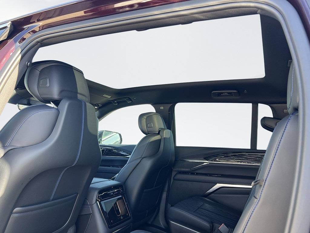 New 2026 Cadillac Escalade IQ Luxury 1 AWD/4WD image 29