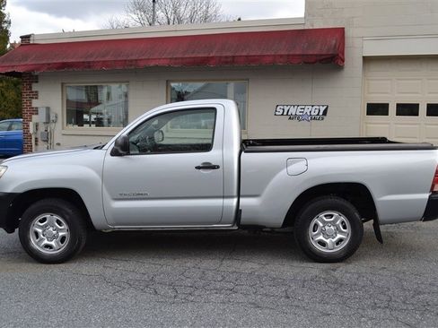 Used 2008 Toyota Tacoma 2WD Regular Cab image 2