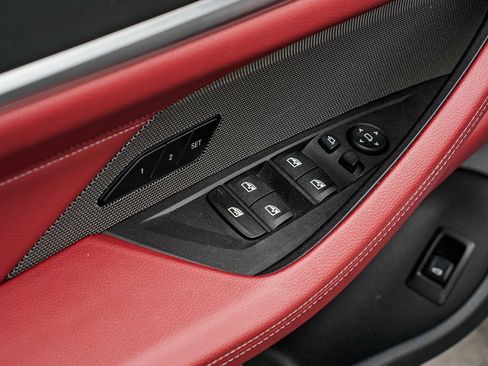 Used 2023 BMW i4 M50 image 10