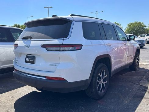 Used 2025 Jeep Grand Cherokee L Limited AWD/4WD image 4