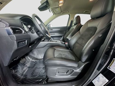 Used 2021 MAZDA CX-5 Touring image 17