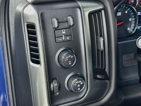 Used 2019 Chevrolet Silverado 1500 LT w/ All Star Edition AWD/4WD image 10
