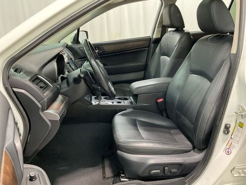 Used 2015 Subaru Outback 2.5i Limited image 22