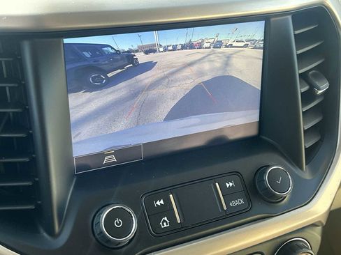 Used 2023 GMC Acadia Denali FWD image 16