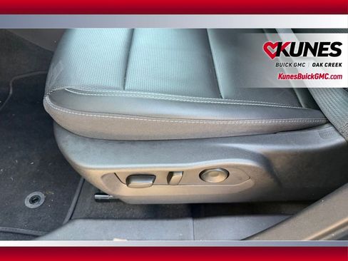 Used 2024 Buick Envision Preferred AWD/4WD image 12