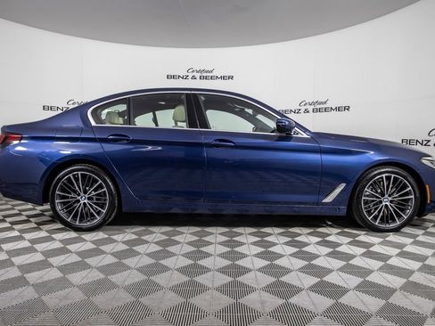 Used 2023 BMW 530i w/ Premium Package RWD image 11