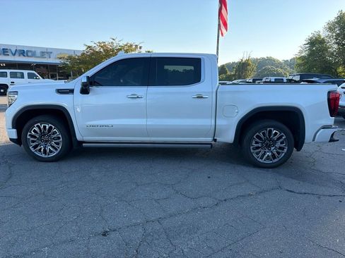 Used 2025 GMC Sierra 1500 Denali Ultimate AWD/4WD image 11