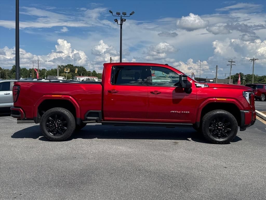 Used 2024 GMC Sierra 2500 AT4 w/ AT4 Premium Plus Package AWD/4WD image 2