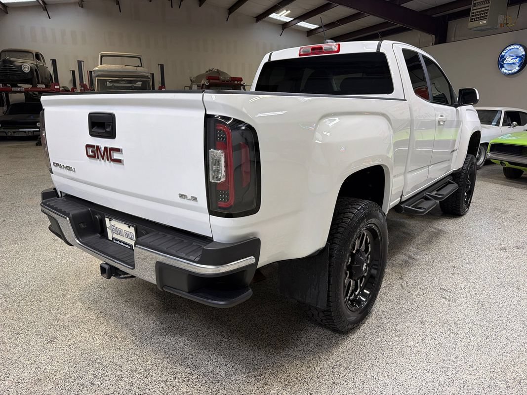 Used 2015 GMC Canyon SLE RWD image 7