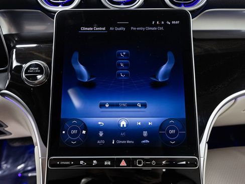 Used 2026 Mercedes-Benz GLC 350e 4MATIC image 18