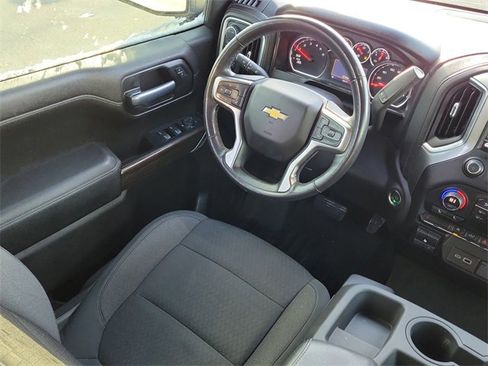 Used 2021 Chevrolet Silverado 1500 LT image 14