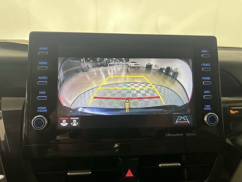 Used 2021 Toyota Camry XSE image 19