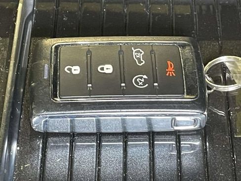 Used 2022 Jeep Wagoneer Series I w/ Premium Group I AWD/4WD image 47