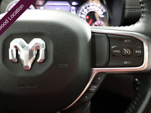 Used 2023 RAM 1500 Laramie image 29