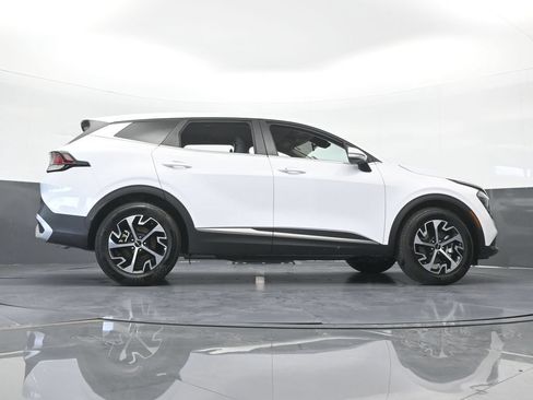 Used 2025 Kia Sportage EX FWD image 62