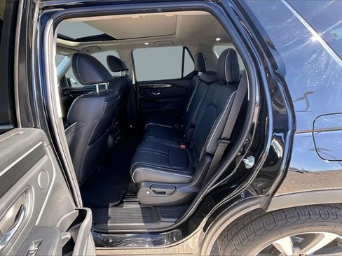 Used 2023 Honda Pilot Elite image 24