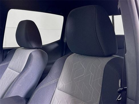 Used 2021 Toyota Tacoma TRD Off-Road w/ Technology Package image 19