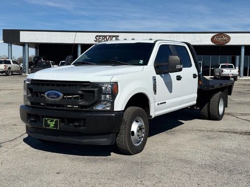 Used 2022 Ford F350 XL w/ Power Equipment Group image 1