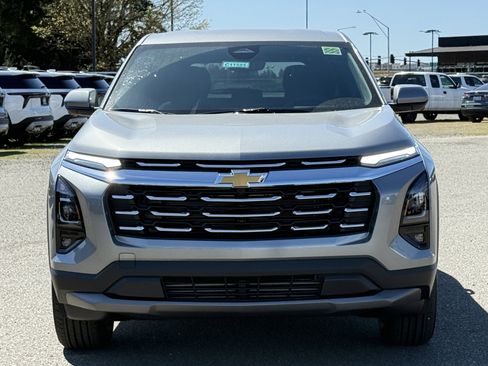 New 2026 Chevrolet Equinox LT w/ Safety and Technology Package AWD/4WD image 8