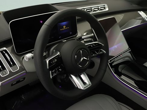 Used 2025 Mercedes-Benz S 63 AMG S image 15