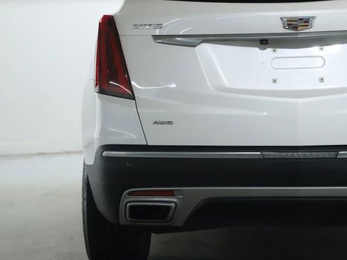 Used 2022 Cadillac XT5 Premium Luxury image 16