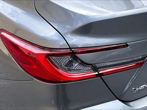 Used 2026 Toyota Camry XLE FWD image 29