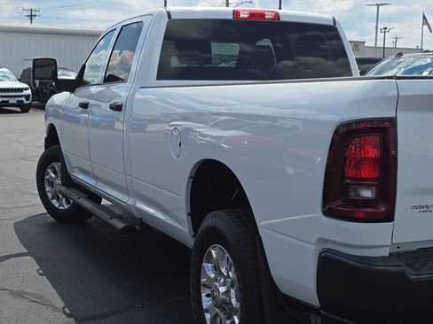 Used 2026 RAM 2500 Tradesman AWD/4WD image 53