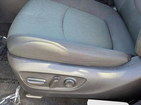 Used 2024 Toyota RAV4 XLE image 15