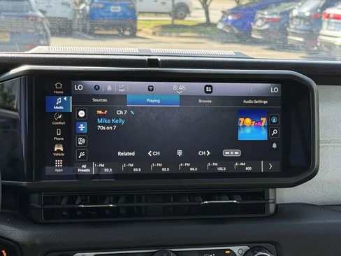 Used 2024 Jeep Wrangler Unlimited AWD/4WD image 4