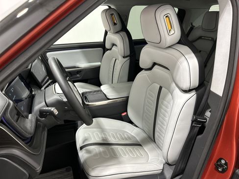 Used 2022 Rivian R1T Adventure AWD/4WD image 20