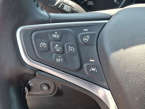 Used 2018 Chevrolet Equinox Premier FWD image 16